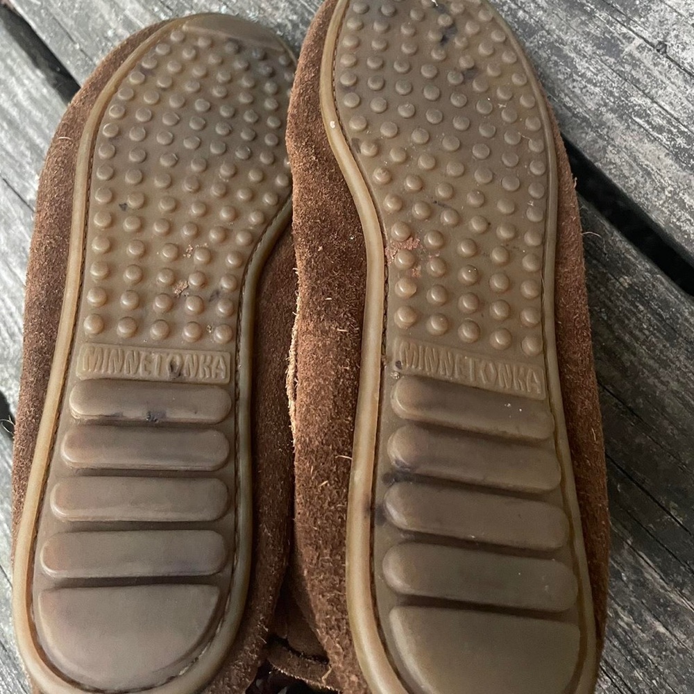 Minnetonka Brown Fringe Moccasin Boots - Picture 3 of 3